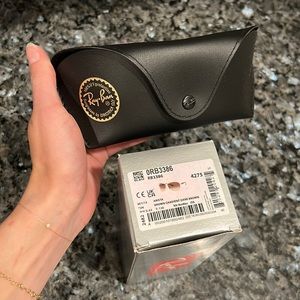 Ray Ban Arista Aviators // Aviator Sunglasses // Sunnies // brown & gold